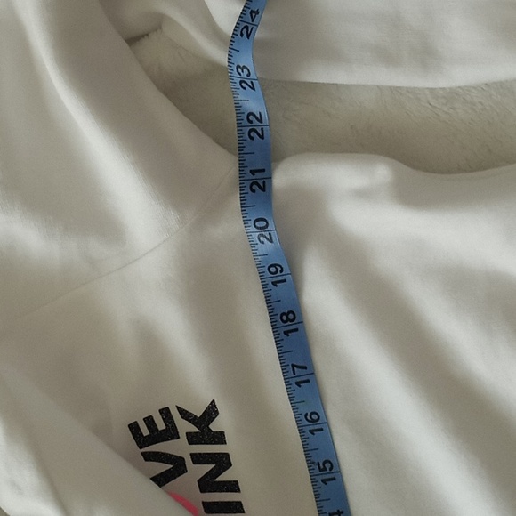Pink Victoria Secret sweater - Picture 12 of 17